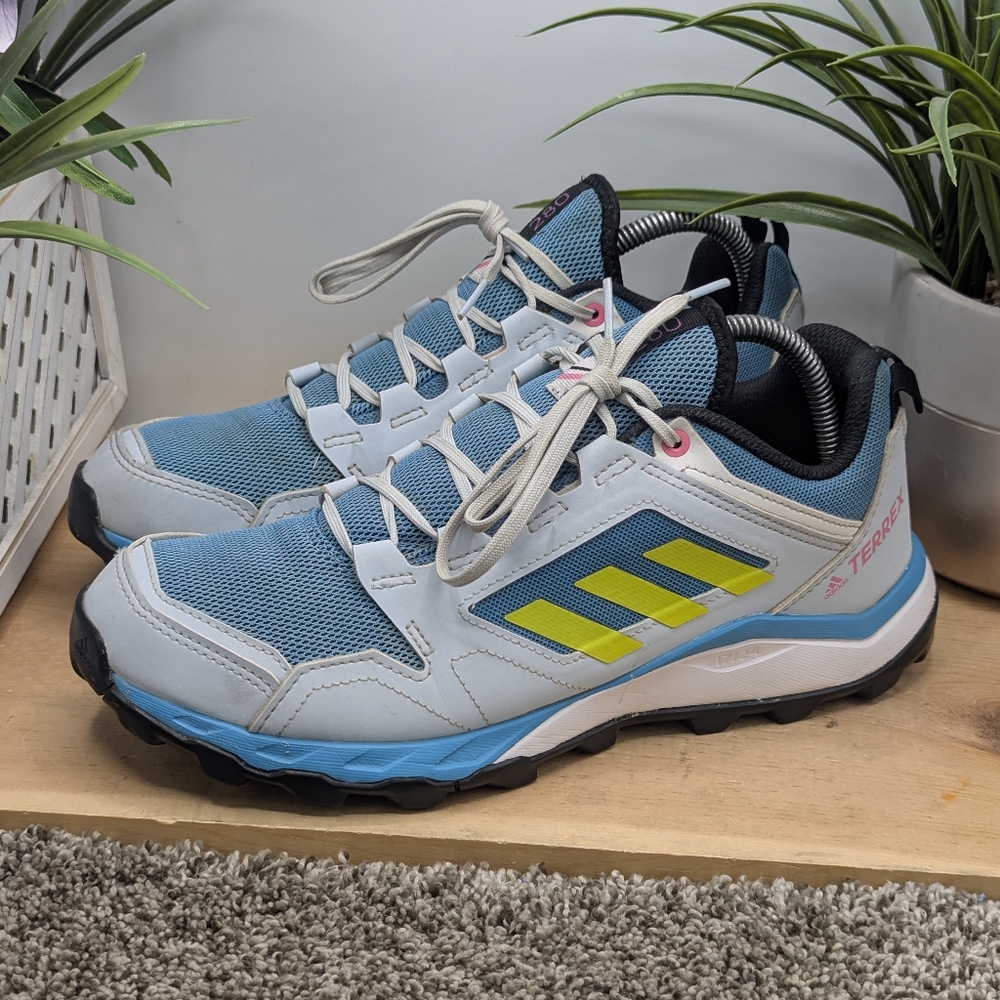 Adidas Terrex Agravic Women's Size 9.5 Trail Hiking Shoes Water Resistant